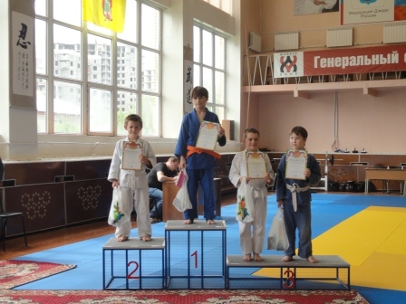 Первенство МБОУ ДОД 
